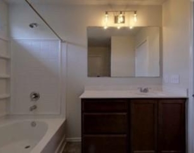 20123 Bellflower Glen Drive - Photo Thumbnail 15