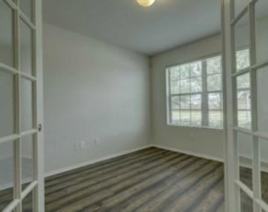 20123 Bellflower Glen Drive - Photo Thumbnail 2