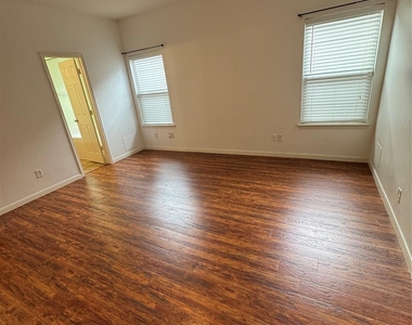 20507 Providence Point Drive - Photo Thumbnail 9