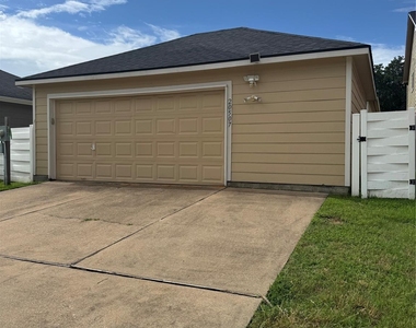 20507 Providence Point Drive - Photo Thumbnail 34