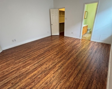 20507 Providence Point Drive - Photo Thumbnail 10