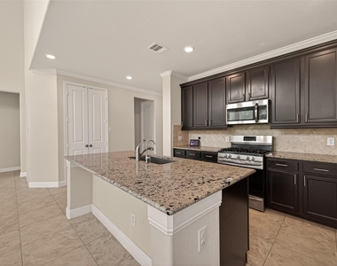 10514 Inverclyde Drive - Photo Thumbnail 13