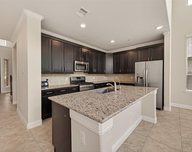 10514 Inverclyde Drive - Photo Thumbnail 14