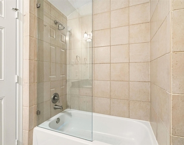 3022 Orchard Court - Photo Thumbnail 15