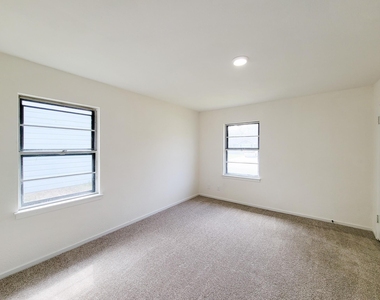 301 Cypress Street - Photo Thumbnail 16