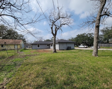 301 Cypress Street - Photo Thumbnail 40