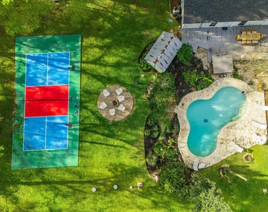 16811 Waycreek Road - Photo Thumbnail 4