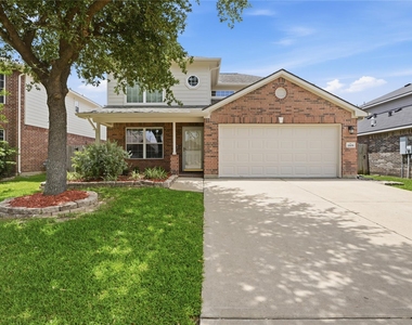 2605 Los Alamos Circle - Photo Thumbnail 1