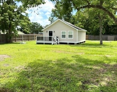 2113 Cemetery Road - Photo Thumbnail 2