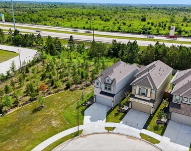 12770 Grayson County Drive - Photo Thumbnail 24