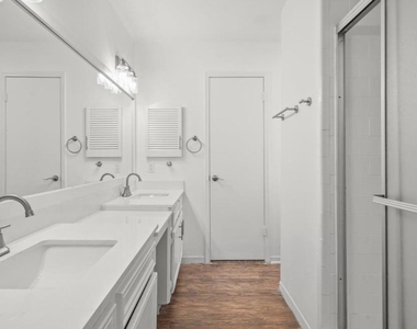 5322 Finsbury Field Drive - Photo Thumbnail 6