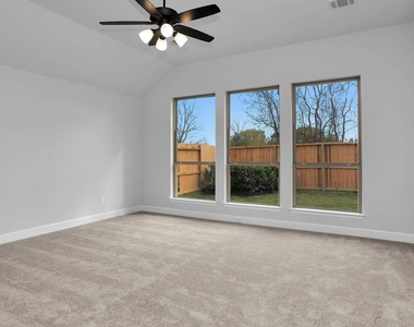 5026 Albany Shores Lane - Photo Thumbnail 15