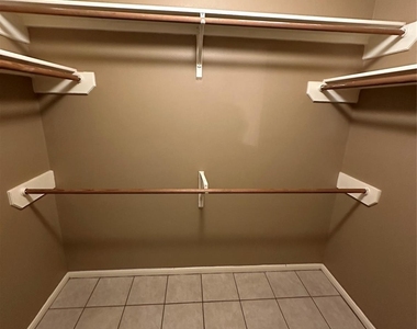 12110 Bowsman Drive - Photo Thumbnail 12