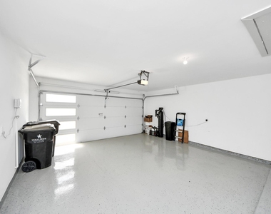 7007 Fleetwood Crescent Way - Photo Thumbnail 29