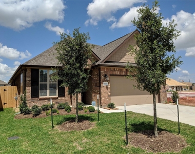 5211 Ivory Glass Drive - Photo Thumbnail 1