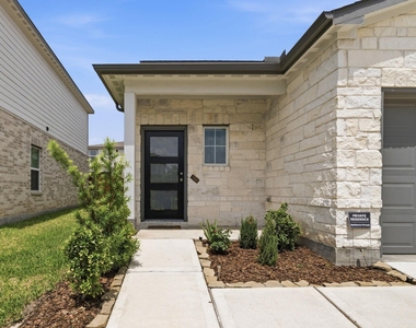 8320 Bristlecone Pine Way - Photo Thumbnail 1