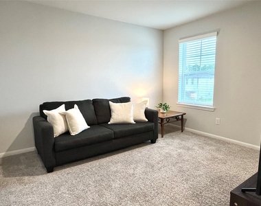 8320 Bristlecone Pine Way - Photo Thumbnail 14