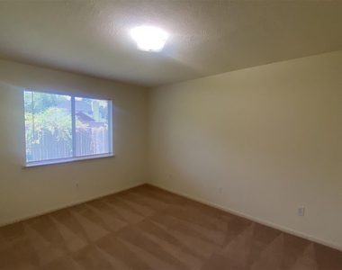 2222 Havenhouse Drive - Photo Thumbnail 8