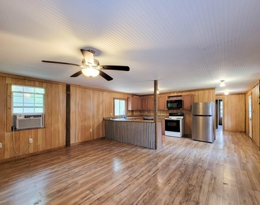 20272 Forest Woods Lane - Photo Thumbnail 2