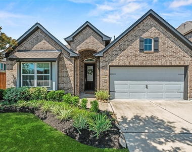 11211 Puckett River Drive - Photo Thumbnail 1