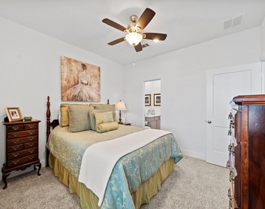 7907 Starfish Arbor Drive - Photo Thumbnail 10