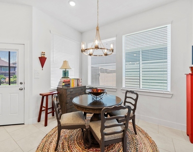 7907 Starfish Arbor Drive - Photo Thumbnail 5