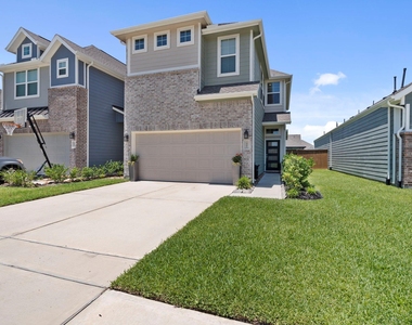 7907 Starfish Arbor Drive - Photo Thumbnail 29