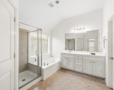 3802 Windmill Links Drive - Photo Thumbnail 16