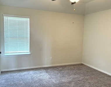 15823 Vanderpool River Drive - Photo Thumbnail 19