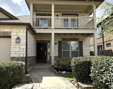 15823 Vanderpool River Drive - Photo Thumbnail 2
