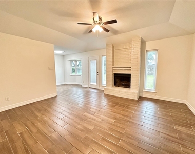 504 Raymond Street - Photo Thumbnail 1