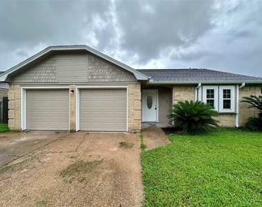 504 Raymond Street - Photo Thumbnail 15