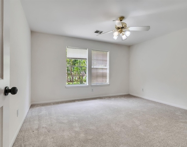 1127 Gloria Court - Photo Thumbnail 40