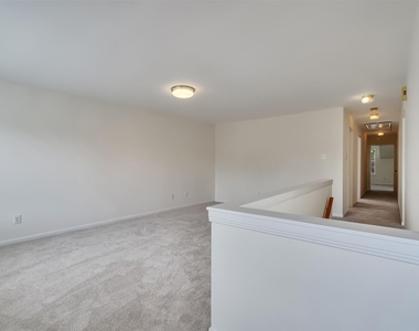 1127 Gloria Court - Photo Thumbnail 36