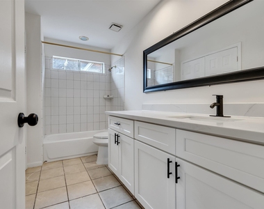 1127 Gloria Court - Photo Thumbnail 42