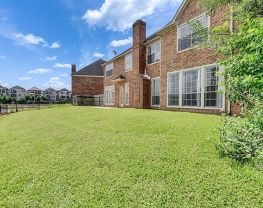 1127 Gloria Court - Photo Thumbnail 33