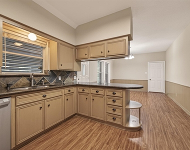 1012 Lilley Road - Photo Thumbnail 6