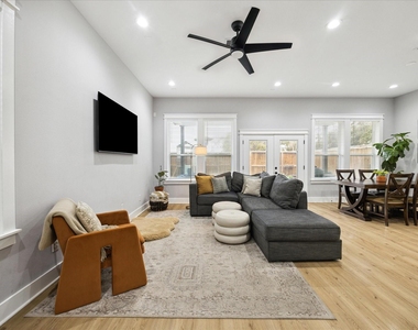 6496 Tc Jester Boulevard - Photo Thumbnail 6