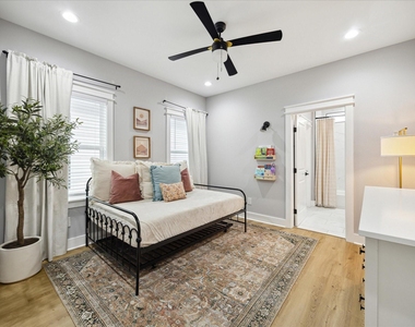 6496 Tc Jester Boulevard - Photo Thumbnail 13