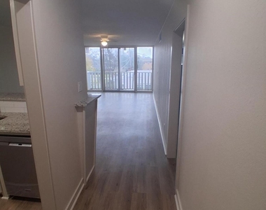 8906 Ilona Lane - Photo Thumbnail 15