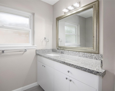 6225 Indigo Street - Photo Thumbnail 11
