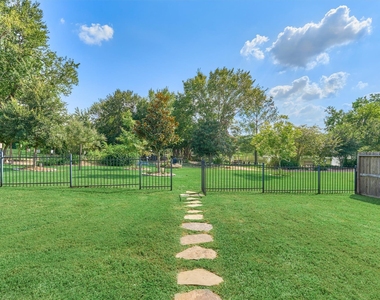 180 Racetrack Lane - Photo Thumbnail 30