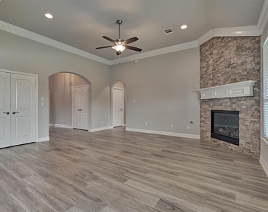 180 Racetrack Lane - Photo Thumbnail 13