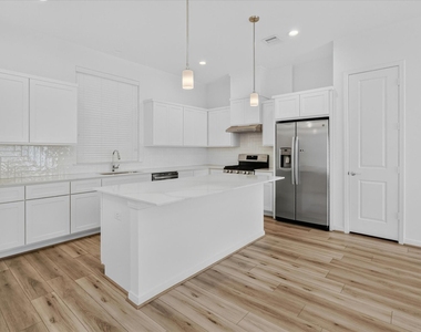 1526 Ojeman Road - Photo Thumbnail 6