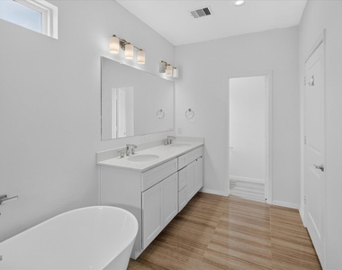 1526 Ojeman Road - Photo Thumbnail 16