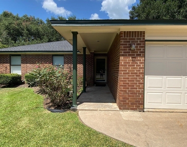 2733 Davis Avenue - Photo Thumbnail 3