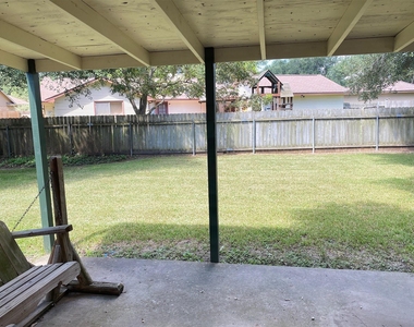 2733 Davis Avenue - Photo Thumbnail 39