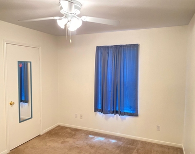 2733 Davis Avenue - Photo Thumbnail 25