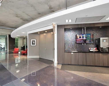 1901 Post Oak Blvd Boulevard - Photo Thumbnail 20