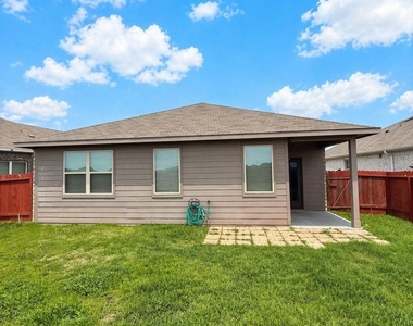 21331 Bellaria Summit Trace - Photo Thumbnail 13